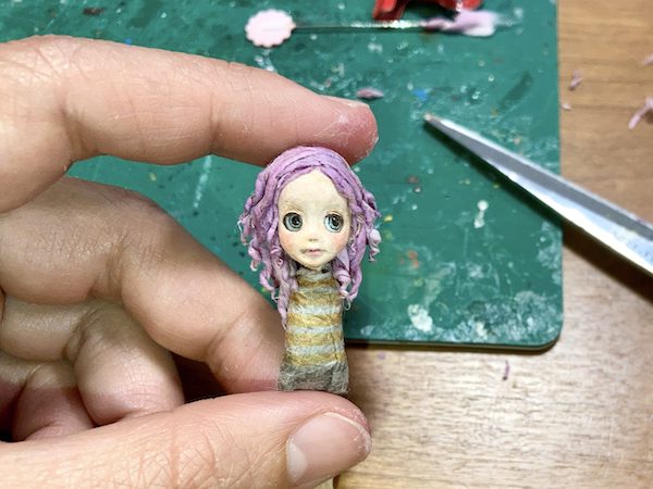 和紙人形の髪貼りほぼ完成