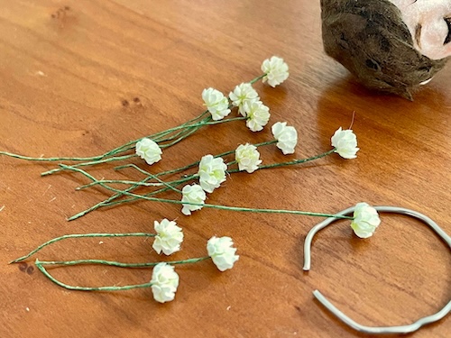 和紙のミニチュア白詰草