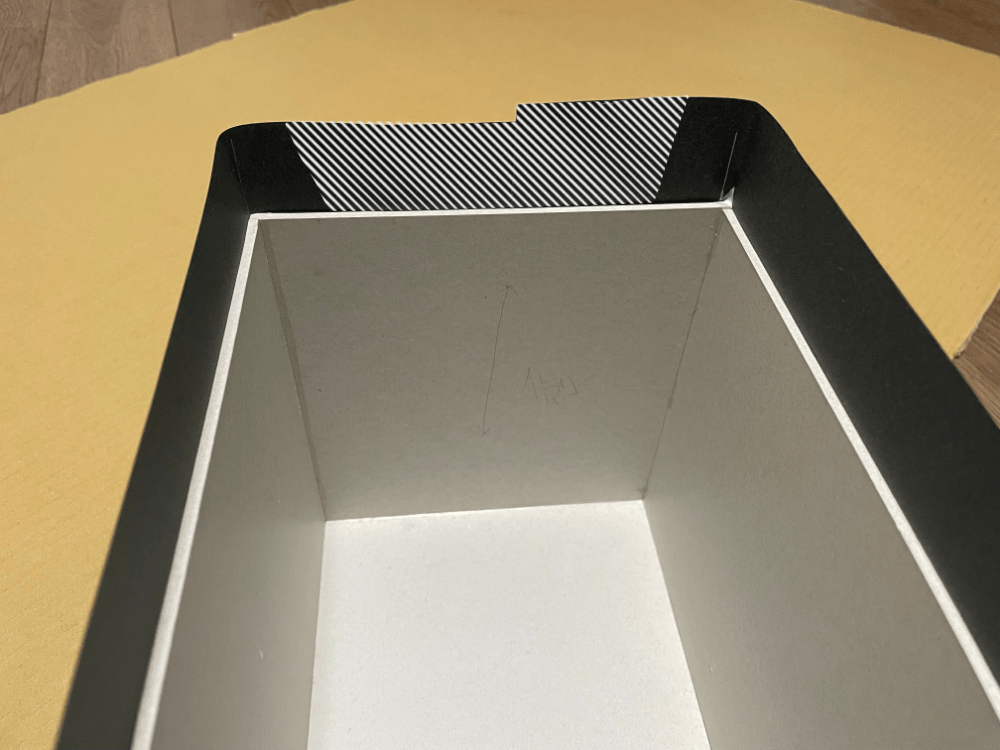 不要な部分を切り取る